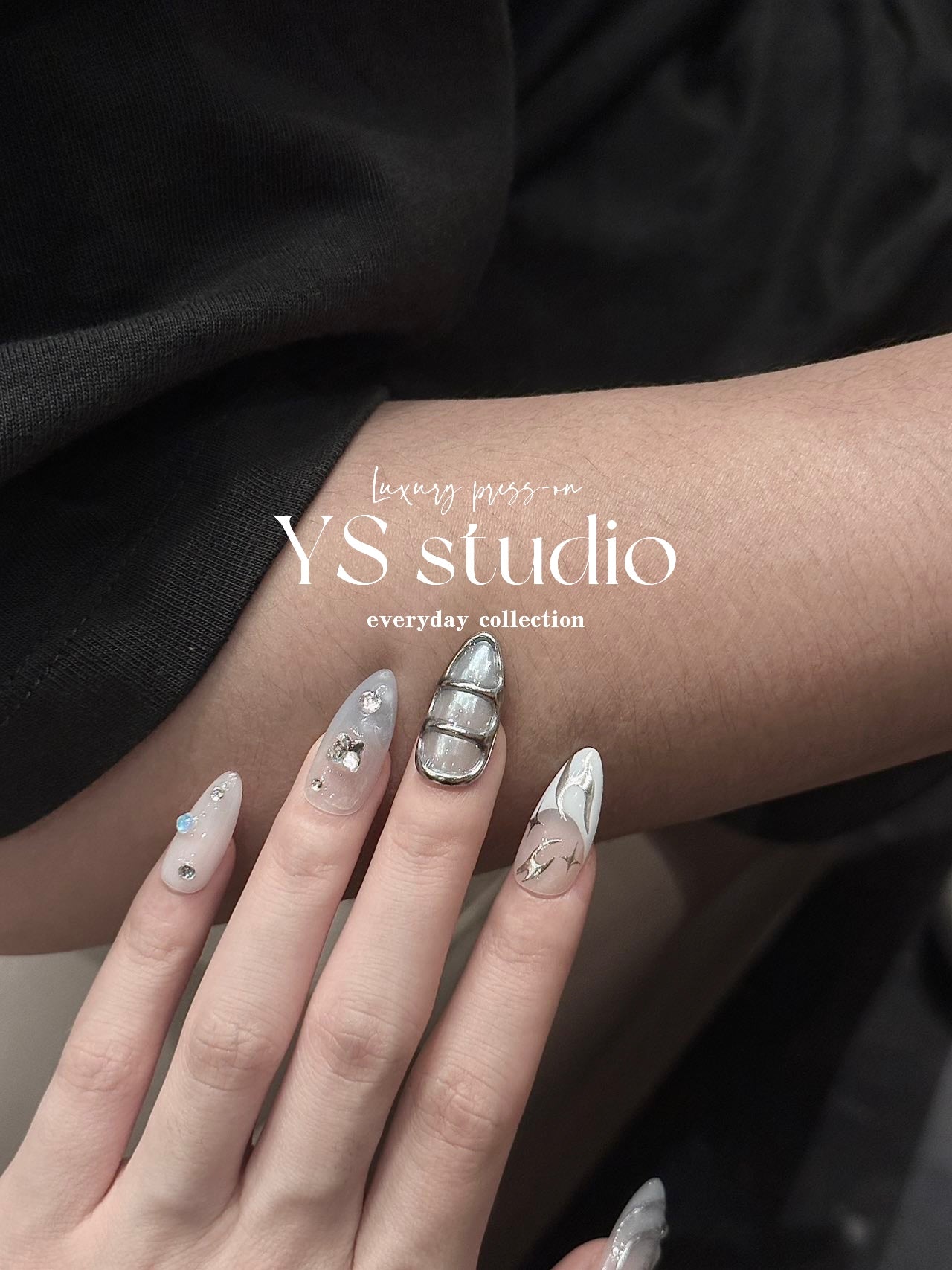 Metallic Silver Galaxy Press-On Nails – Futuristic Elegance in Every Detail