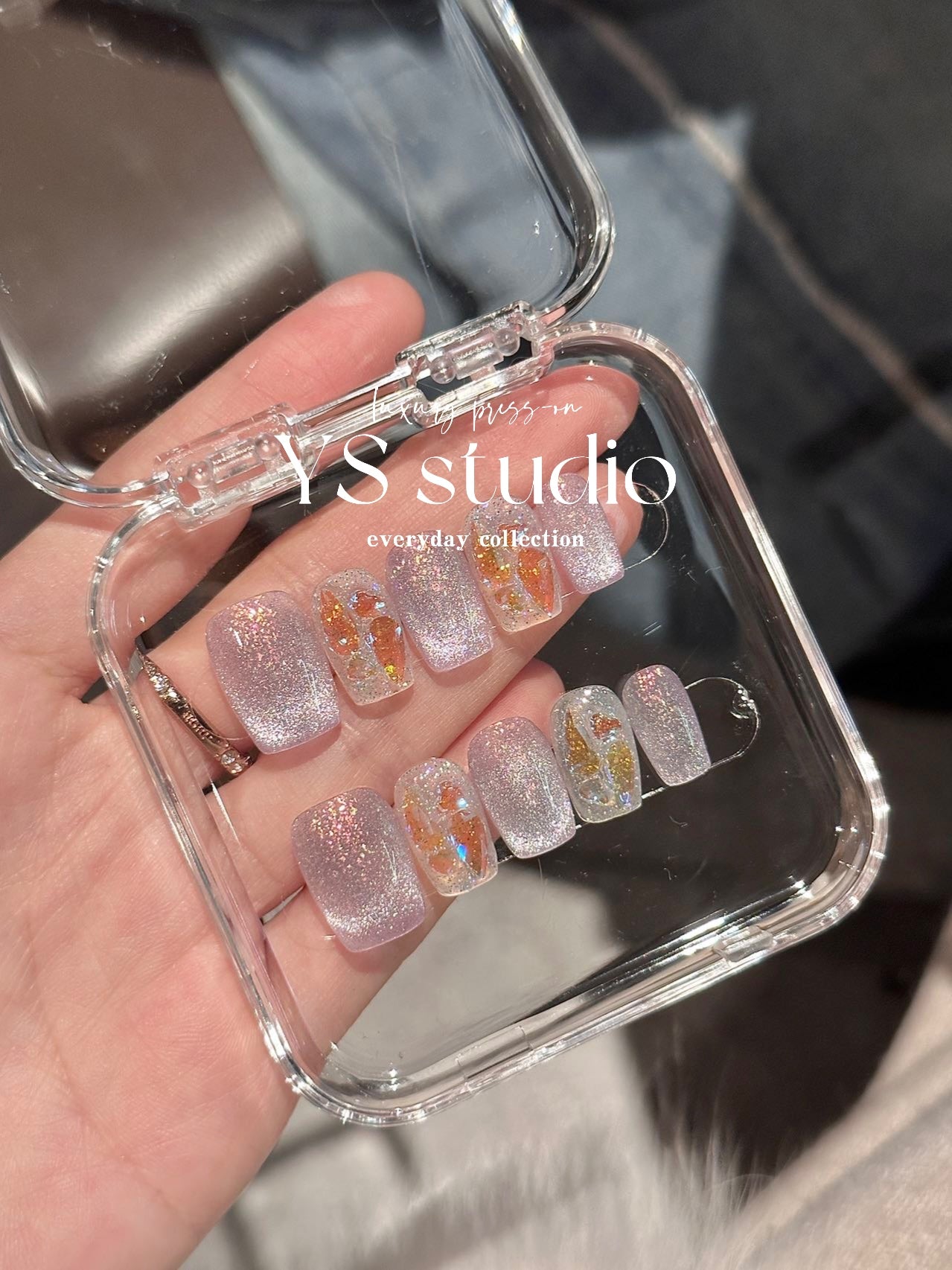 Blush Sparkle Dream – Short luxury Press-On Nails